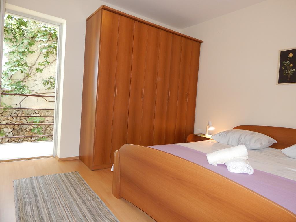 Villa Maristika Omiš Cameră foto