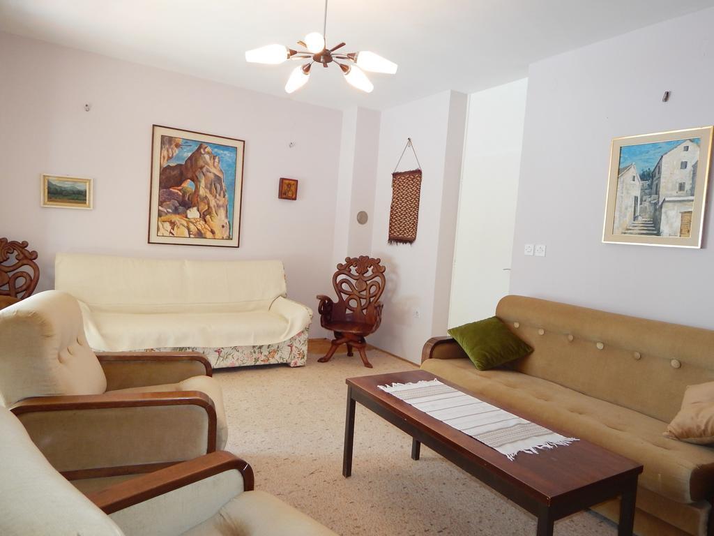 Villa Maristika Omiš Cameră foto